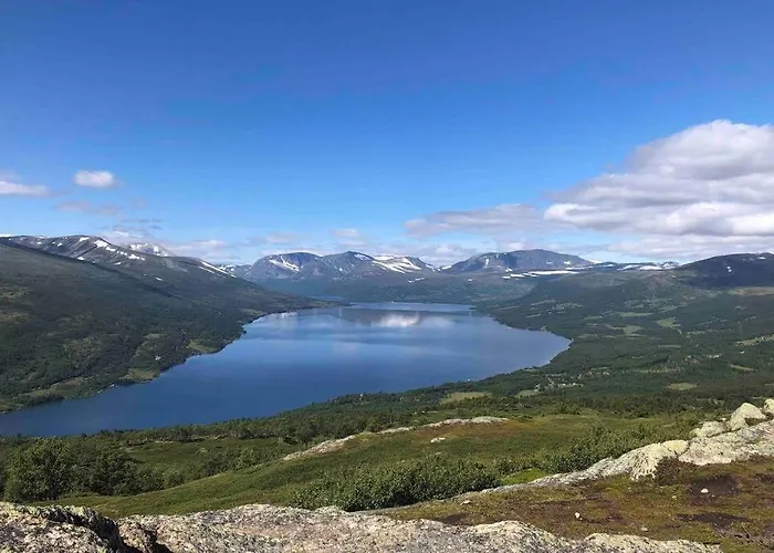 Fjellro Mountain
