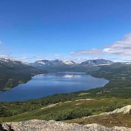 Fjellro Mountain